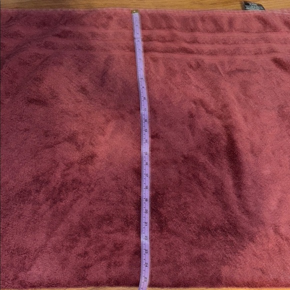Nautica Burgundy Bath Towel - Picture 4 of 4